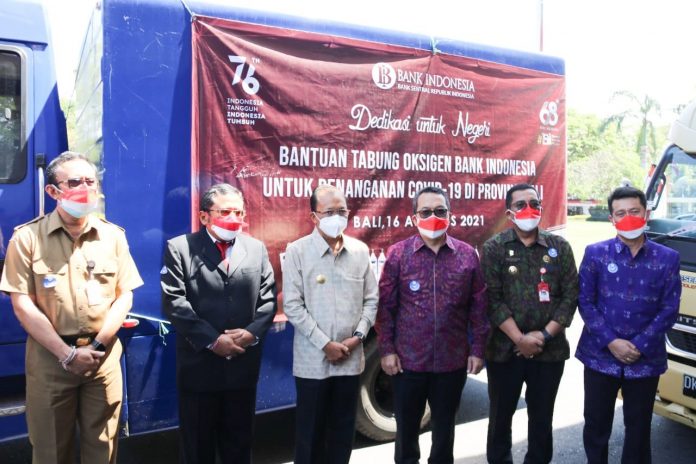 16-08-21_Bupati_Tabanan_Hadiri_Penyerahan_Program_Sosial_Bank_Indonesia_2.jpg