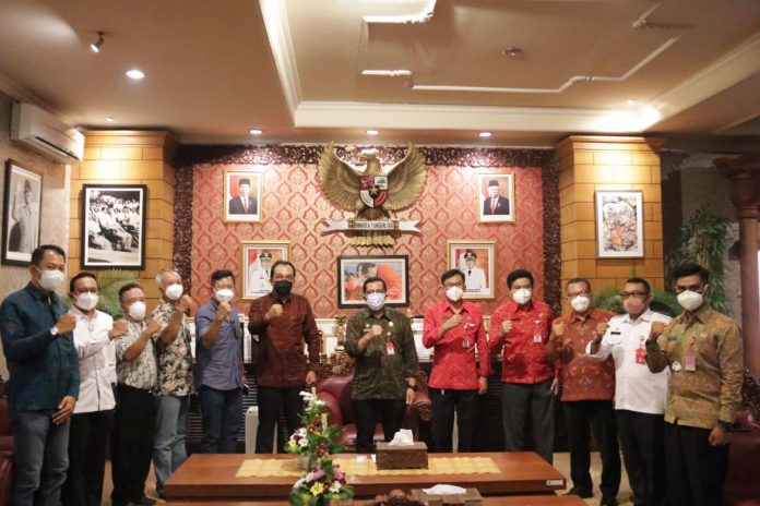 08-09-21_Bupati_Tabanan_menerima_Audiensi_IPPAT_Bahas_Optimalisasi_Pelayanan_BPHTB_dan_PBB_2.jpg
