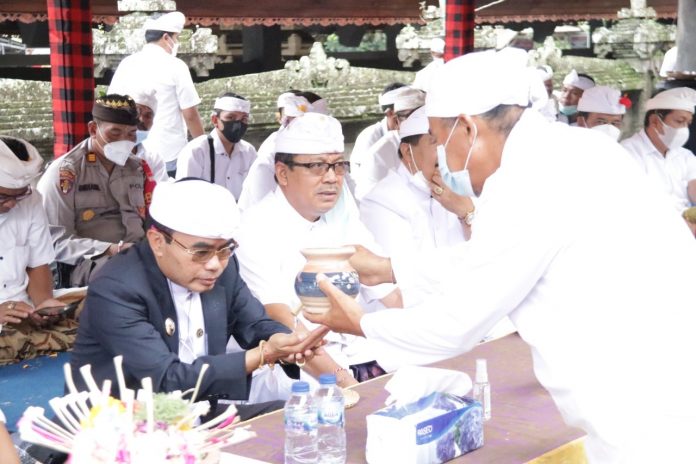 11-09-21_Wabup_Tabanan_Apresiasi_Karya_Ngeratep_Lan_Pemlaspasan_2.jpg