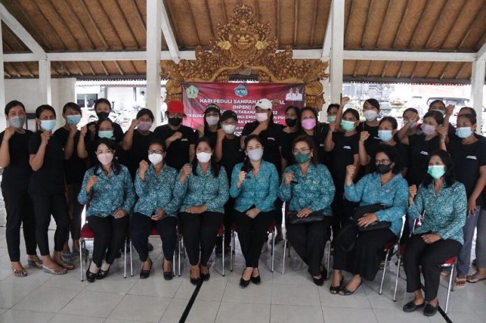 21-02-22_Launching_Bank_Sampah_Ny_Rai_Wahyuni_Sanjaya_2.jpg