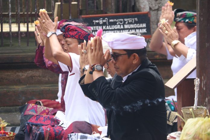 19-03-22_Bupati_Tabanan_Dukung_Penuh_Program_Gubernur_Bali_dalam_Memuliakan_Keluhuran_Kebudayaan_Bali_2.jpg