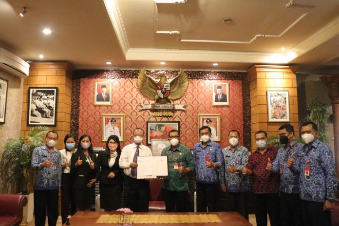 18-04-22_Bupati_Tabanan_Komit_Majukan_Dunia_Pendidikan_2.jpg