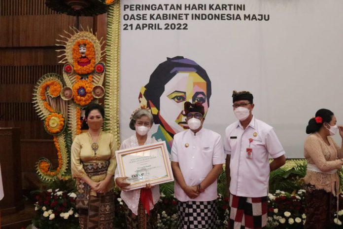 21-04-22_Moment_Perayaan_Hari_Kartini_2.jpg