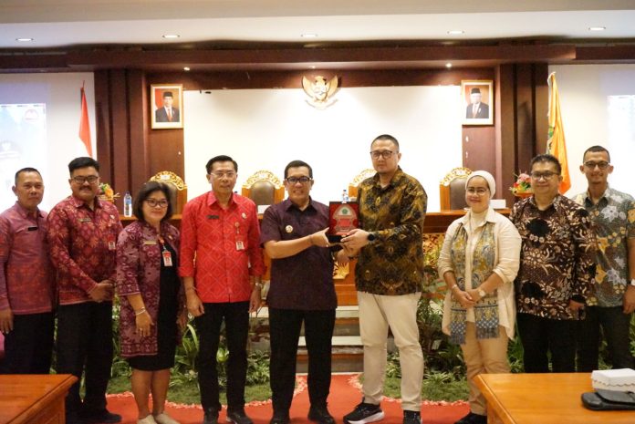 Terima Kunjungan Bappenas, Bupati Tabanan Bahas Revitalisasi Pasar Induk Gadarata Singasana (4)