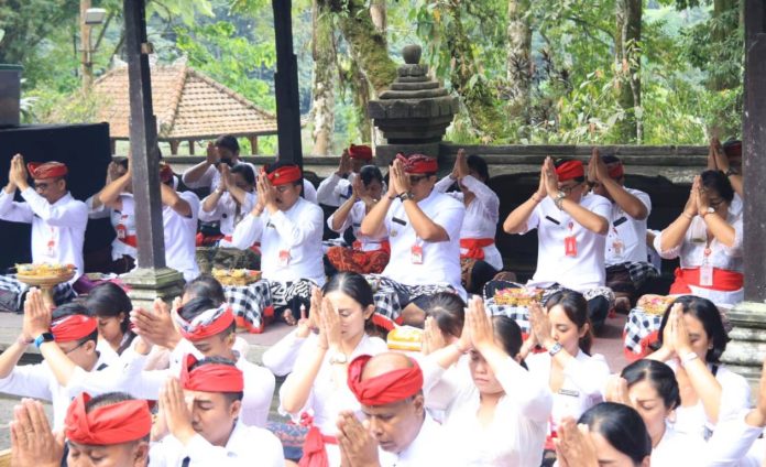 ketiga 2