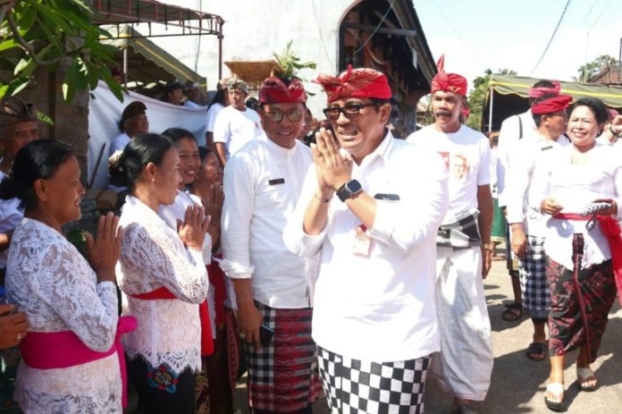 Konsisten Dukung Pembangunan, Bupati Sanjaya Apresiasi Karya Pitra Yadnya Desa Buahan Tabanan