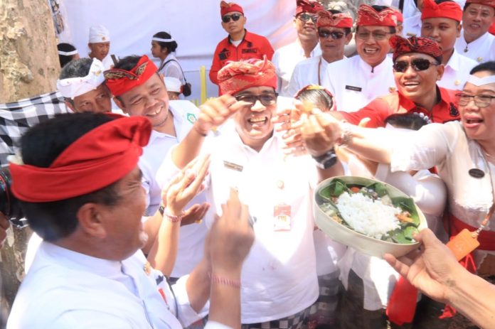 Upacara Melasti dan Pamendak Agung (3)