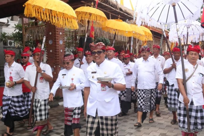 Wujud Cihna Bhati, Jajaran Pemkab Tabanan Gelar Prosesi Mendem Panca Datu Rangkaian Eed Karya Agung Panca Wali Krama (2)