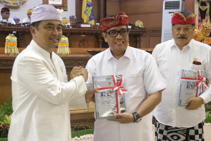 Kegigihan Bupati Sanjaya Hantarkan Tabanan Pertahankan WTP ke-10 Berturut3