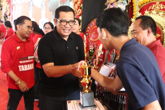 Berlangsung Penuh Suka Cita, Bupati Tabanan Tutup Perayaan Bulan Bung Karno VI Tahun 2024 di Gedung Kesenian I Ketut Marya (3)