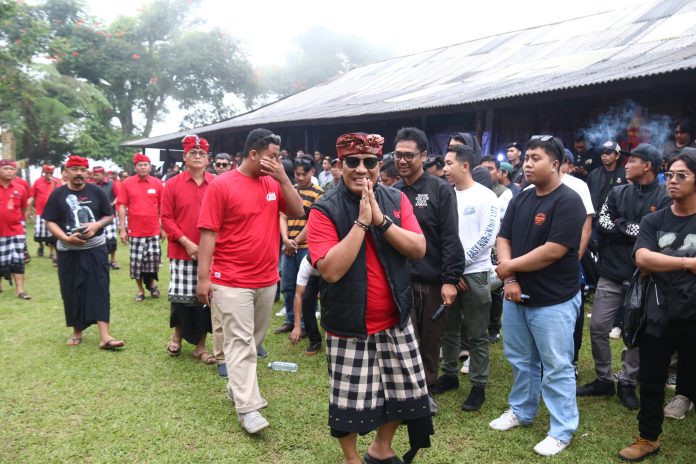 Bupati Tabanan Hadiri Event Good Vespa Dynotest Bupati Tabanan Cup I di Baturiti (4)