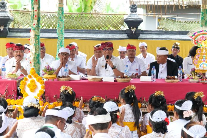 Bupati Tabanan Rangkaian Ngenteg Linggih di Pura Subak Abian Batur Dayang Kebonjero, Munduktemu, Pupuan (4)