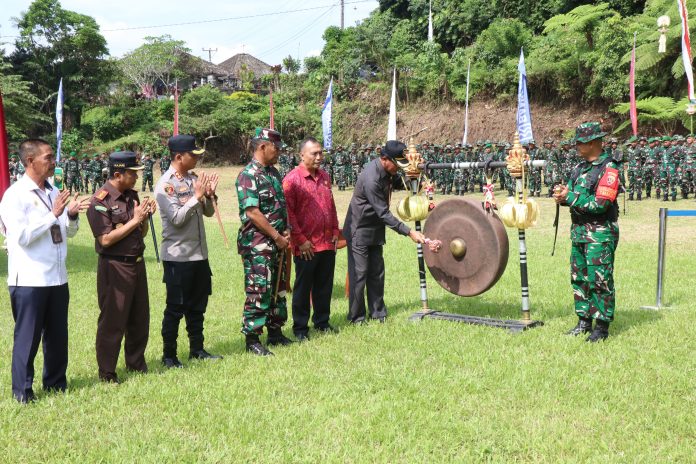 Sinergi TNI-Polri dan Pemerintah Daerah Percepat Pembangunan dengan TMMD ke-123 (1)