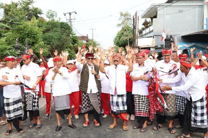 Bupati Sanjaya Resmikan Jalan Desa Tista, Pemkab Tabanan Gerak Cepa (1)