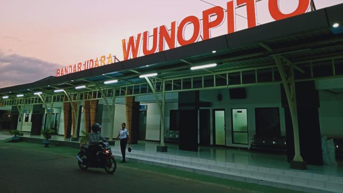 Gunung Ili Lewotolok Erupsi, Wings Air Rute Lewoleba - Kupang Batal Terbang
