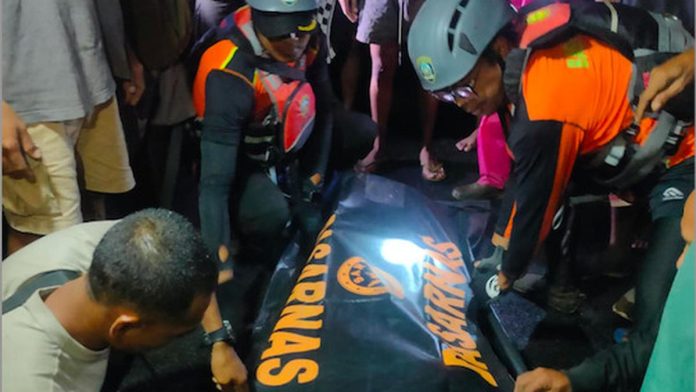 009214600_1772844478-Jepretan_Layar_2026-03-05_pukul_07.42.50.jpg Banjir Bandang di Bali Seret Warga, Tim SAR Sisir Sungai hingga Pantai
