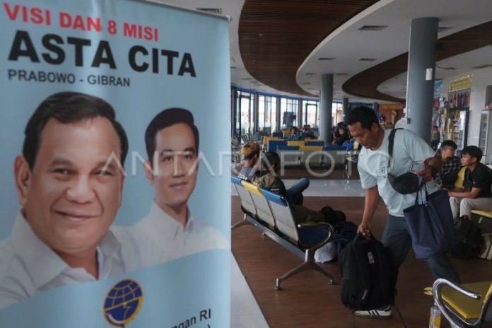mudik-lebih-awal-di-terminal-mengwi-bali-1ms6k-dom.jpg