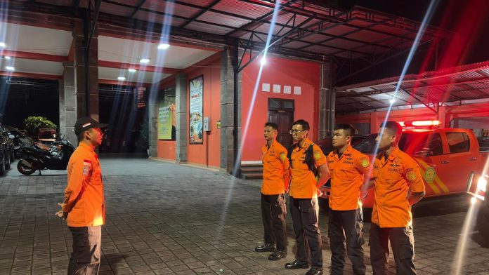 054530200_1777176393-IMG-20260426-WA0005.jpg Lansia 80 Tahun Hilang Misterius di Gunung Batukaru Bali, Tim Penyelamat Bawa Peralatan Khusus