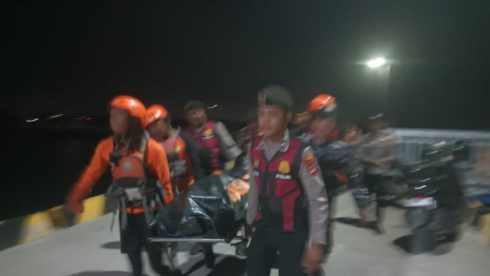 054647300_1777159254-IMG-20260425-WA0008.jpg Hilang Terhempas Ombak Saat Memancing, Warga Nusa Penida Ditemukan Meninggal Dunia
