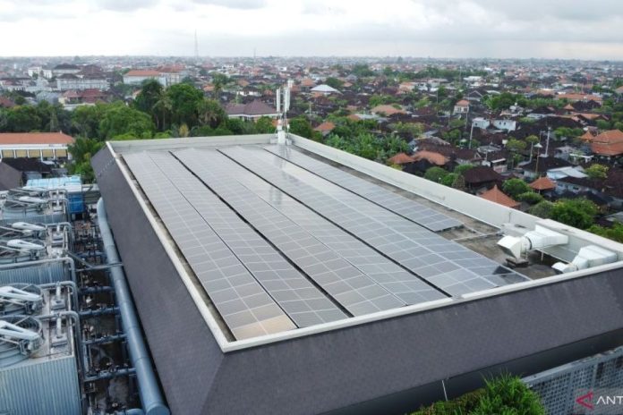 Solar-Panel-Living-World-Denpasar-1.jpg