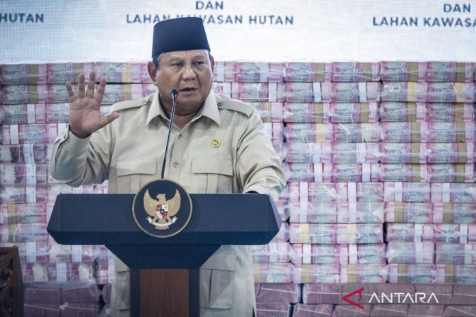 satgas-pkh-menyerahkan-hasil-penyelamatan-keuangan-negara-2788965.jpg