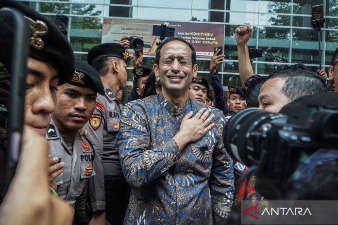Putusan-perkara-korupsi-pengadaan-chromebook-300626-TAL-6.jpg