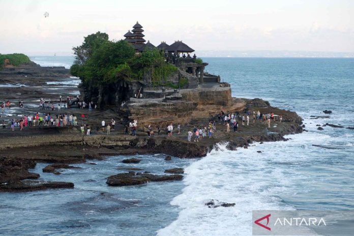 kunjungan-wisman-indonesia-020626-nhw-6.jpg
