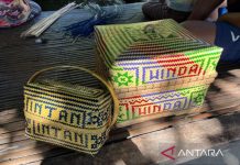 Tas bambu khas Bali bagian utara yang terus berevolusi jaga eksistensi