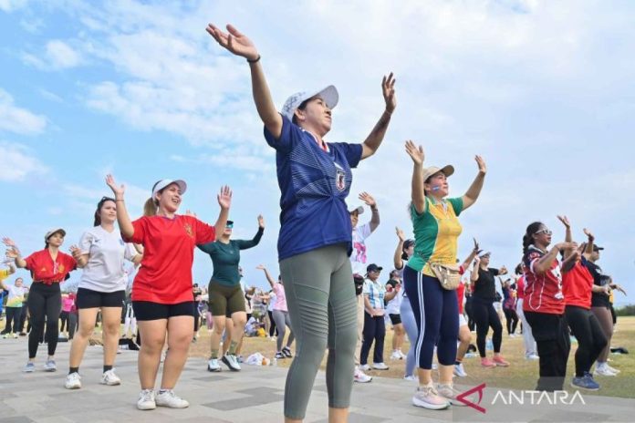 Zumba-Piala-Dunia-190726-fik-1_1.jpg