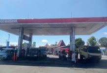 Pertamina tambah mobil tangki percepat pasokan BBM di Flores