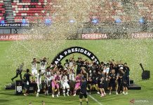 Adu penalti, Persebaya raih juara Piala Presiden 2026