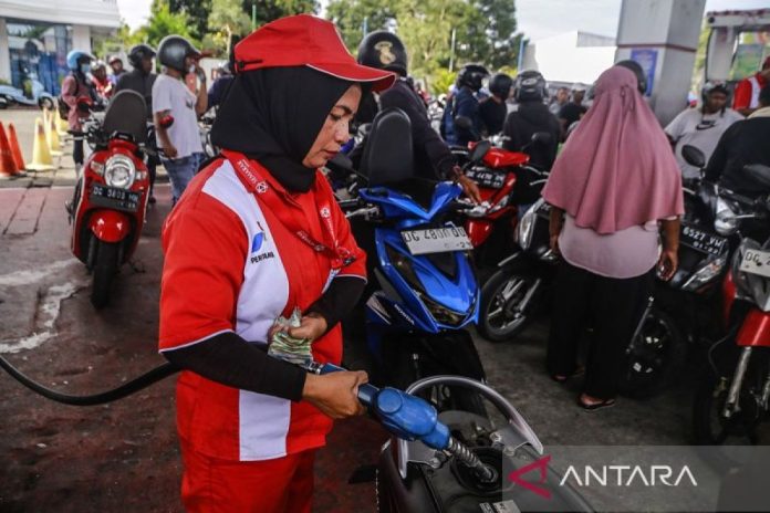 Harga-BBM-nonsubsidi-turun-di-Maluku-Utara-3102024-ans-4.jpg