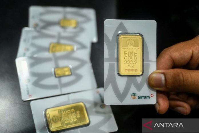 harga-emas-antam-turun-2829983.jpg