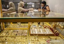 Harga emas Antam pada Senin ini stabil