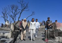 Kemenpar bantu pemulihan Desa Adat Sade di Lombok setelah kebakaran