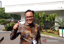 Dony Oskaria: Danantara serahkan porsi saham BEI kepada OJK