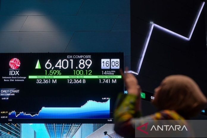 IHSG-ditutup-menguat-100-12-poin-1482026-pma-2.jpg