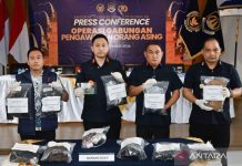Sebanyak 13 WNA ditangkap akibat terlibat kasus prostitusi di Bali