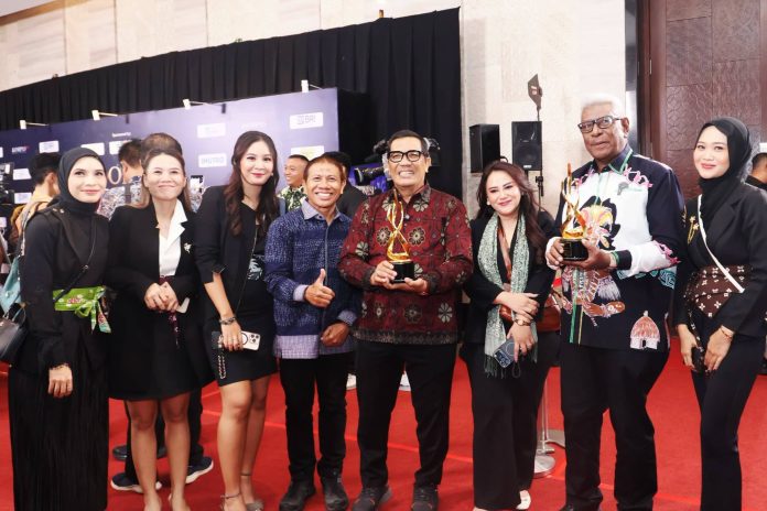 Pengharagaan Indonesia Bisa - Tabanan Juara -2