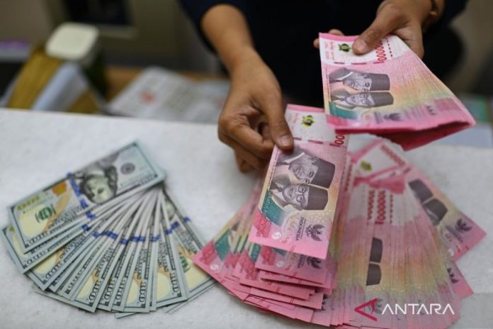 nilai-tukar-rupiah-melemah-115-poin-2788415.jpg